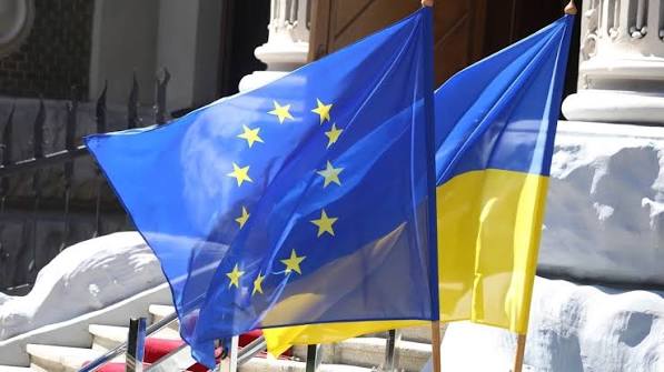 Donbass toʻxtab qolishi chuqurlashmoqda: har ikki tomon ham yutuqlarini va orqa maqsadlarga zarbalar berilganini da’vo qilmoqda