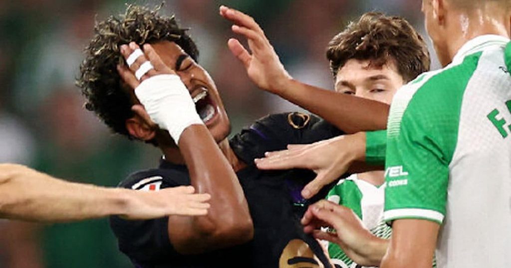 Barcelona equal 1968 record with fifth straight La Liga win, beating Betis 5-2 in seven-goal thriller